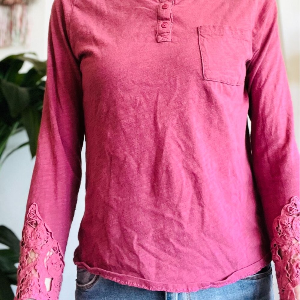 Nollie long sleeved top